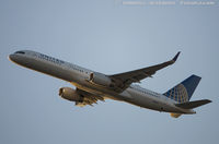 N18119 @ KEWR - Boeing 757-224 - United Airlines  C/N 27561, N18119 - by Dariusz Jezewski www.FotoDj.com