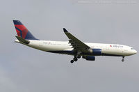 N853NW @ KJFK - Airbus A330-223 - Delta Air Lines  C/N 618, N853NW - by Dariusz Jezewski www.FotoDj.com