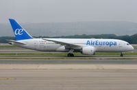 EC-MNS @ LEMD - Air Europa B788 arrival - by FerryPNL