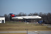 N996AT @ CVG - Delta 717-200 on Final - by Christian Maurer