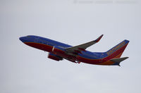 N7701B @ KEWR - Boeing 737-76N - Southwest Airlines  C/N 32681, N7701B - by Dariusz Jezewski www.FotoDj.com