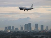 C6-BFE @ MIA - Bahamas Air - by Florida Metal