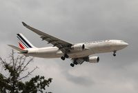 F-GZCN @ ORD - Air France - by Florida Metal