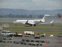 B-3255 @ NZAA - just landed at AKL - by Magnaman