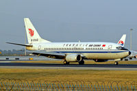 B-2588 @ ZBAA - B-2588   Boeing 737-3J6 [25893] (Air China) Beijing Capital Int'l~B 17/10/2006 - by Ray Barber