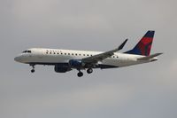 N253SY @ LAX - Delta Connection