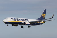 EI-FOT @ LMML - B737-800 EI-FOT Ryanair - by Raymond Zammit