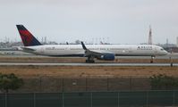 N584NW @ LAX - Delta - by Florida Metal