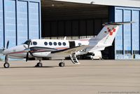 D-ICKE @ EDDK - Beechcraft B200GT Super King Air - Private - BY-96 - D-ICKE - 2.10.2018 - CGN - by Ralf Winter