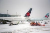 C-FIUR @ CYYZ - Air Canada Boeing 777- 333(ER)airplane at Toronto Pearson International Airport - by miro susta