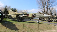 148 - Museum of Military Technology
Fort Sadyba, Warsaw, Poland - by G. Crisp