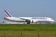 F-HRBE @ LFPG - Arrival of Air France B789 - by FerryPNL