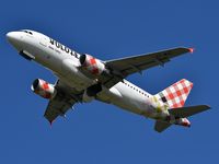 EC-MUC @ LFBD - V72464 take off runway 23 to Madrid Barajas - by Jean Christophe Ravon - FRENCHSKY