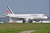 F-HEPJ @ LFPG - Air France A320 landing - by FerryPNL