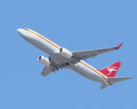 VH-XZP @ YPPH - Boeing 737-838. Qantas VH-XZP. Departed runway 03, YPPH 27/04/19. - by kurtfinger