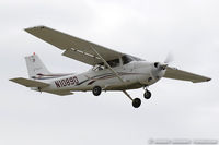 N1089D @ KFRG - Cessna 172S Skyhawk  C/N 172S10269, N1089D