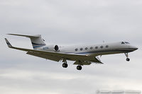 N37AL @ KFRG - Gulfstream Aerospace G-V  C/N 605, N37AL