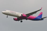 HA-LTC @ EHEH - Wizz Air A321 arriving in EIN - by FerryPNL