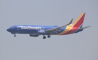 N8673F @ KLAX - Southwest 737-8H4
