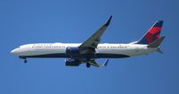 N806DN @ KSFO - Delta 737-932 - by Florida Metal