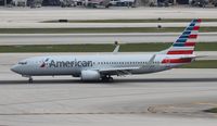 N809NN @ KMIA - American 737-823 - by Florida Metal