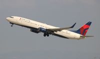 N819DN @ KLAX - Delta 737-932 - by Florida Metal