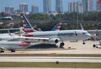 N834NN @ KMIA - American 737-823 - by Florida Metal