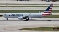 N836NN @ KMIA - American 737-823 - by Florida Metal