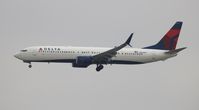 N894DN @ KLAX - Delta 737-932 - by Florida Metal