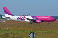 HA-LYE @ EHEH - Wizzair A320 ready to depart EIN - by FerryPNL