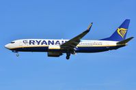 EI-DWW @ EHEH - Ryanair B738 landing - by FerryPNL