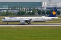 D-AIDT @ EDDM - Lufthansa A321 - by FerryPNL