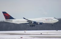 N676NW @ KDTW - DTW spotting - by Florida Metal