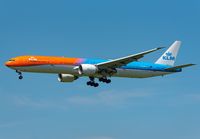PH-BVA @ EHAM - KLM's Orange Pride - by pspeters
