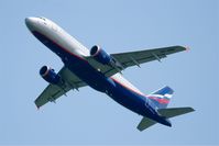 VP-BWH @ LFPG - Aeroflot Airbus 320-214, Take off rwy 27L, Roissy Charles De Gaulle airport (LFPG-CDG) - by Yves-Q