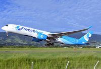 F-HREU @ FMEE - Taking off ryw 12 - by Mickael Payet