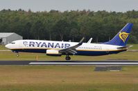 EI-ENF @ EHEH - Ryanair B738 landing - by FerryPNL