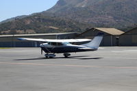 N92464 @ SZP - 1970 Cessna 182N SKYLANE, Continental O-470R or S, 230 Hp, taxi to Rwy 22 - by Doug Robertson