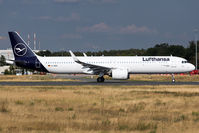 D-AIEB @ EDDF - Lufthansa - by SierraAviationPhotography