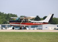 N7062G @ KOSH - Cessna 172K - by Mark Pasqualino