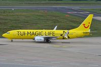 D-ATUG @ EDDK - TUI B738 back in yellow. - by FerryPNL