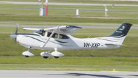VH-XXP @ YPJT - Cessna 182T Skylane VH-XXP  rwy 06L YPJT 110818. - by kurtfinger
