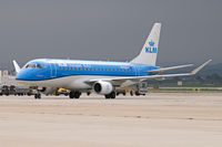 PH-EXJ @ EDDS - KLM cityhopper Embraer 175 - by Thomas Ramgraber