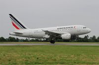 F-GUGM @ LFRB - Airbus A318-111, Landing rwy 25L, Brest-Bretagne airport (LFRB-BES) - by Yves-Q