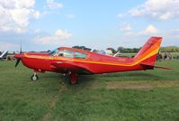 N400WG @ KOSH - Piper PA-24-400 - by Mark Pasqualino