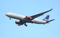 LN-RKT @ KORD - SAS A330 - by Florida Metal