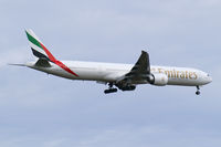 A6-EGM @ LOWW - Emirates Boeing 777-300 - by Thomas Ramgraber