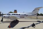 N122BK @ KLBB - Raytheon B200 Super King Air at Lubbock Preston Smith Intl. Airport, Lubbock TX - by Ingo Warnecke