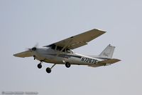 N72675 @ KOSH - Cessna 172S Skyhawk  C/N 172S8977, N72675