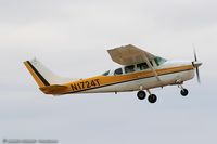 N1724T @ KOSH - Cessna 210D Centurion  C/N 21058360, N1724T